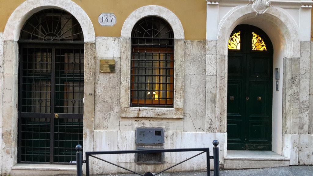 Apartment Julia Guesthouse Roma Dış mekan fotoğraf